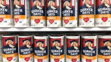 Quaker Oat products on a supermarket shelf, representing the Quaker class action.