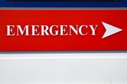 eliquis-emergency-sign