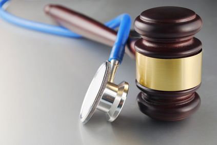 wrongful death gavel and stethoscope