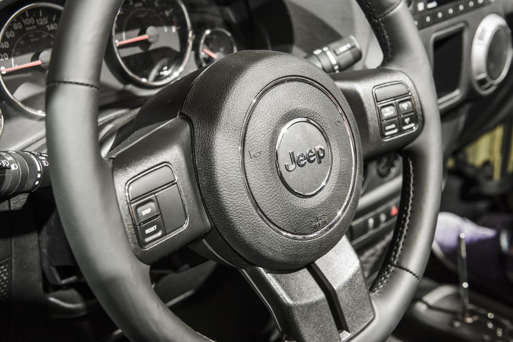 Chrysler Jeep Grand Cherokee truck SUV Steering Wheel