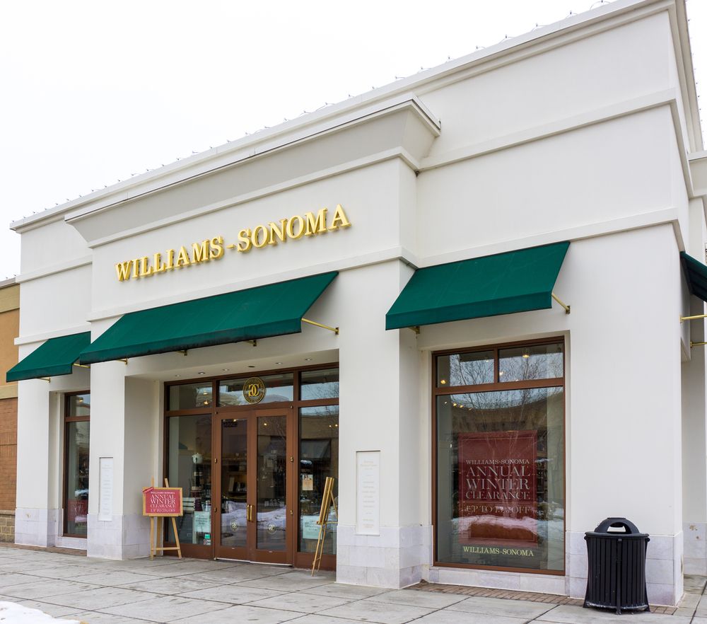 Williams-Sonoma Retail Store Exterior