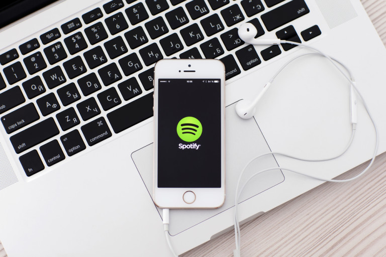 Spotify Class Action Alleges Deceptive Automatic Renewal Policy Top