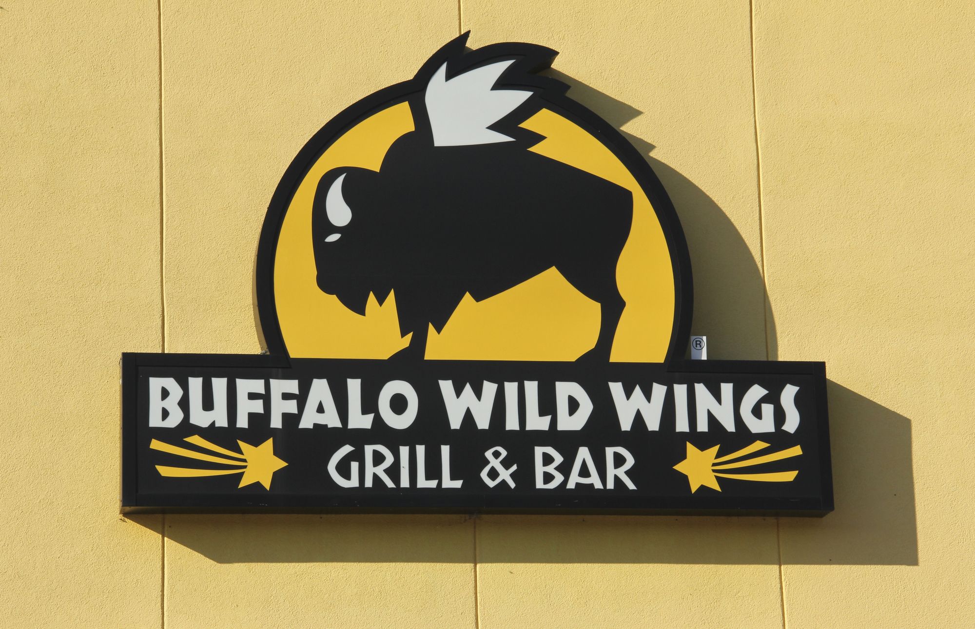 Buffalo Wild Wings Sign