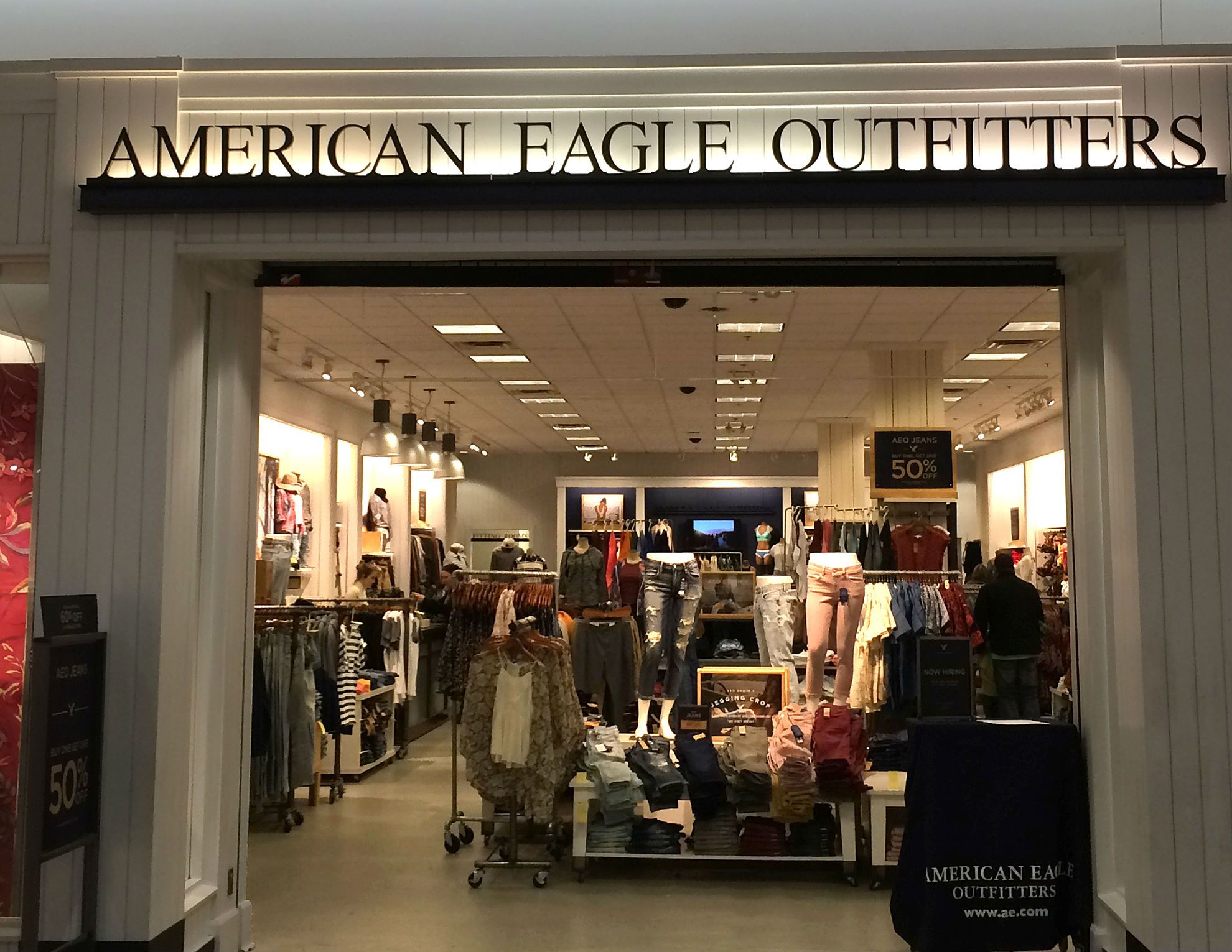 american-eagle-outfitters