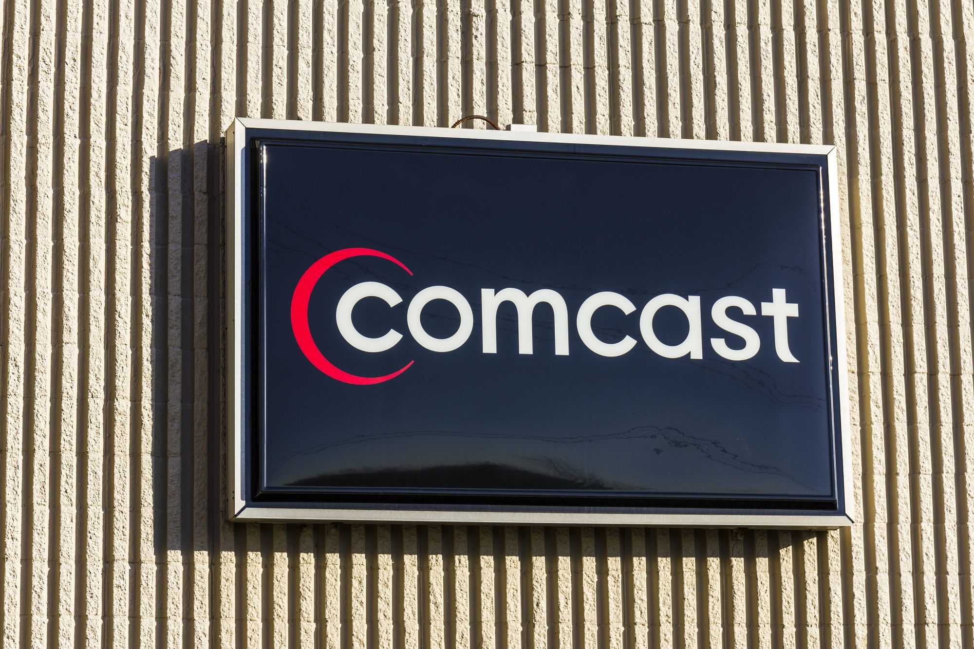 Lafayette - Circa December 2016: Comcast Service Center. Comcast is a multinational mass media company IX