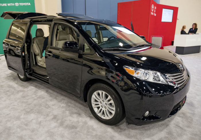 2015 Toyota Sienna Sliding Door Won T Close