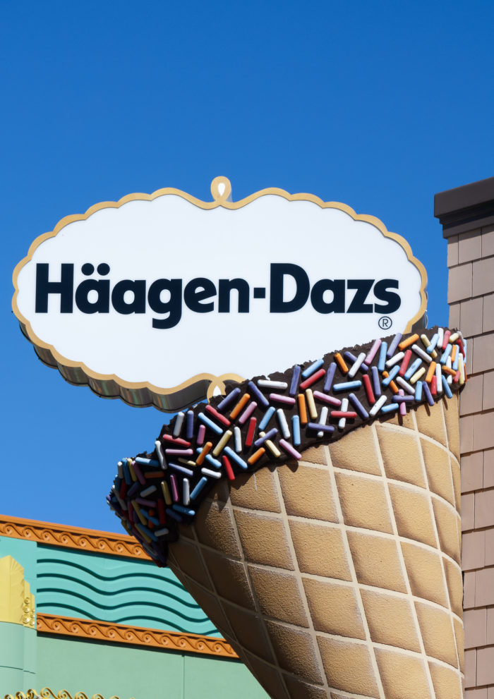 Haagen Dazs ice cream shop store sign
