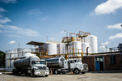 Praxair truck drivers Chemical Storage Tank And Tanker Truck
