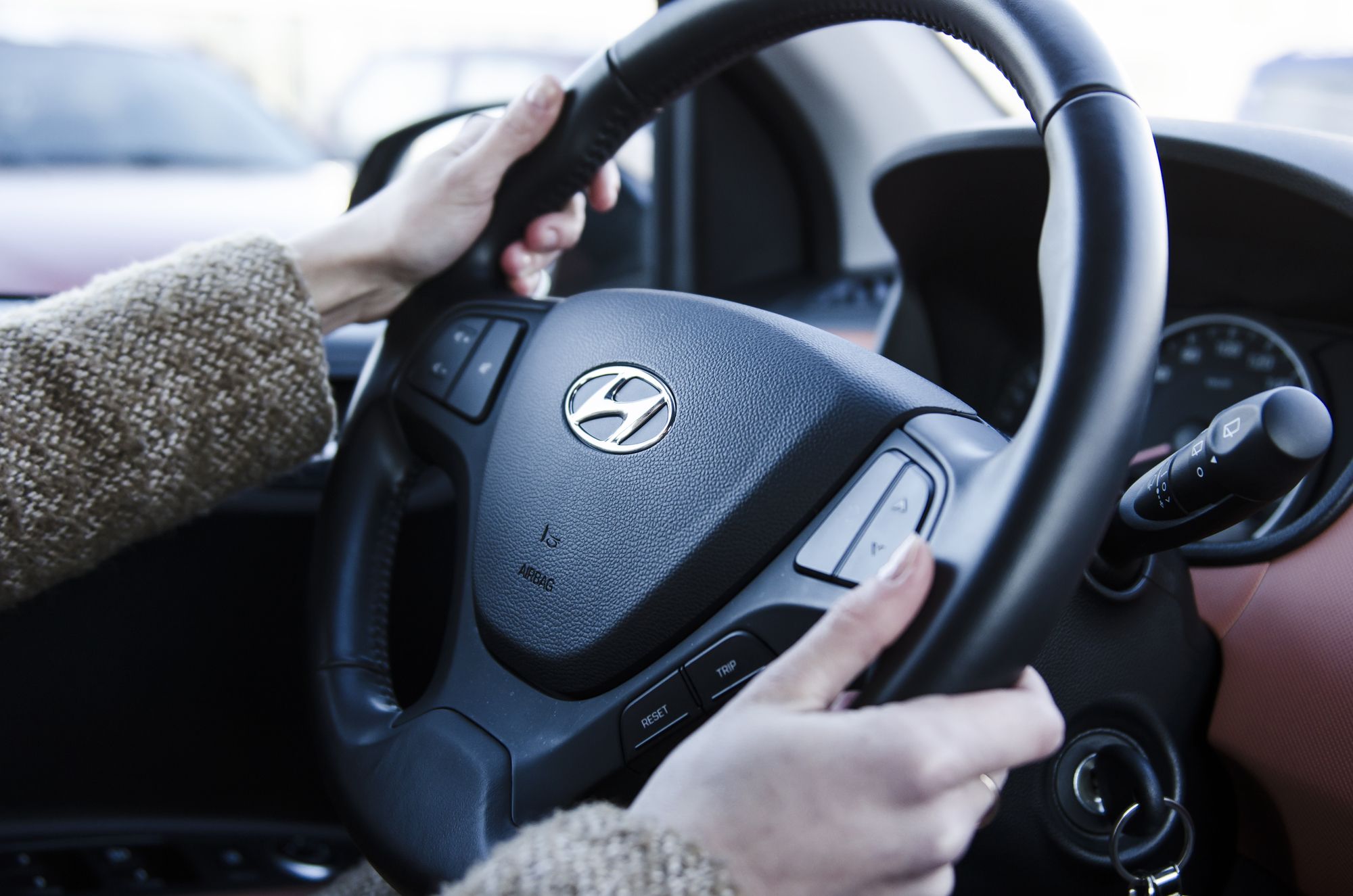 Hyundai steering wheel - Hyundai piston