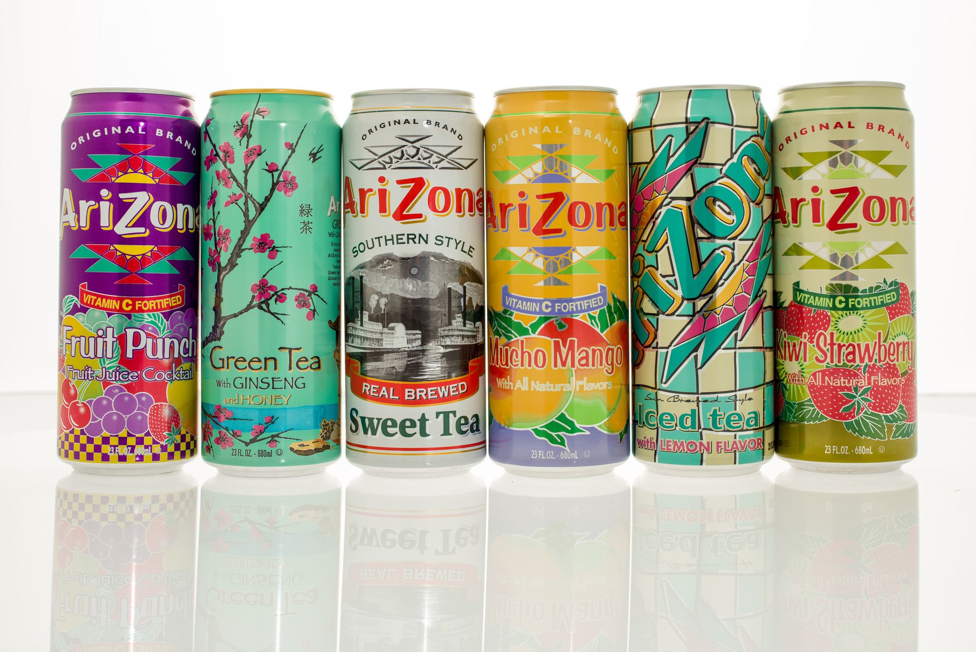 Arizona Tea Became the Most Famous by Cutting in Ads