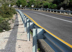 Kansas Resident Files Trinity Guardrail Lawsuit Over Sustained Injuries in Motor Vehicle Crash