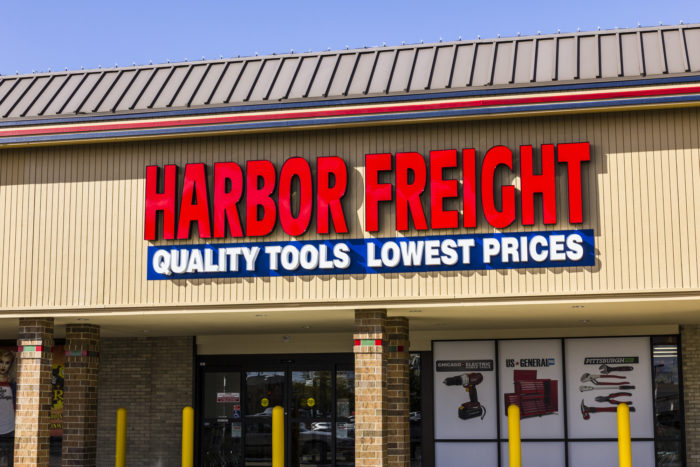 harbor freight tools retail store