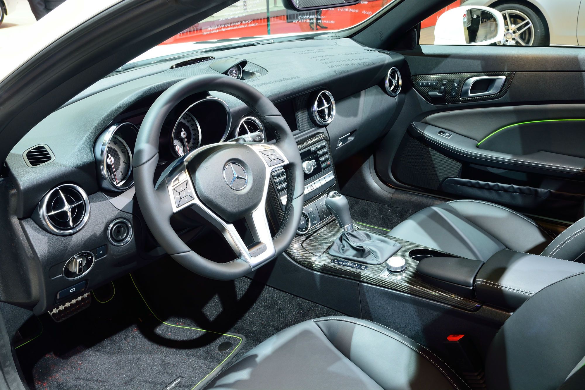 Mercedes Moldy HVAC Class Action Settlement Covers 2.5M Vehicles