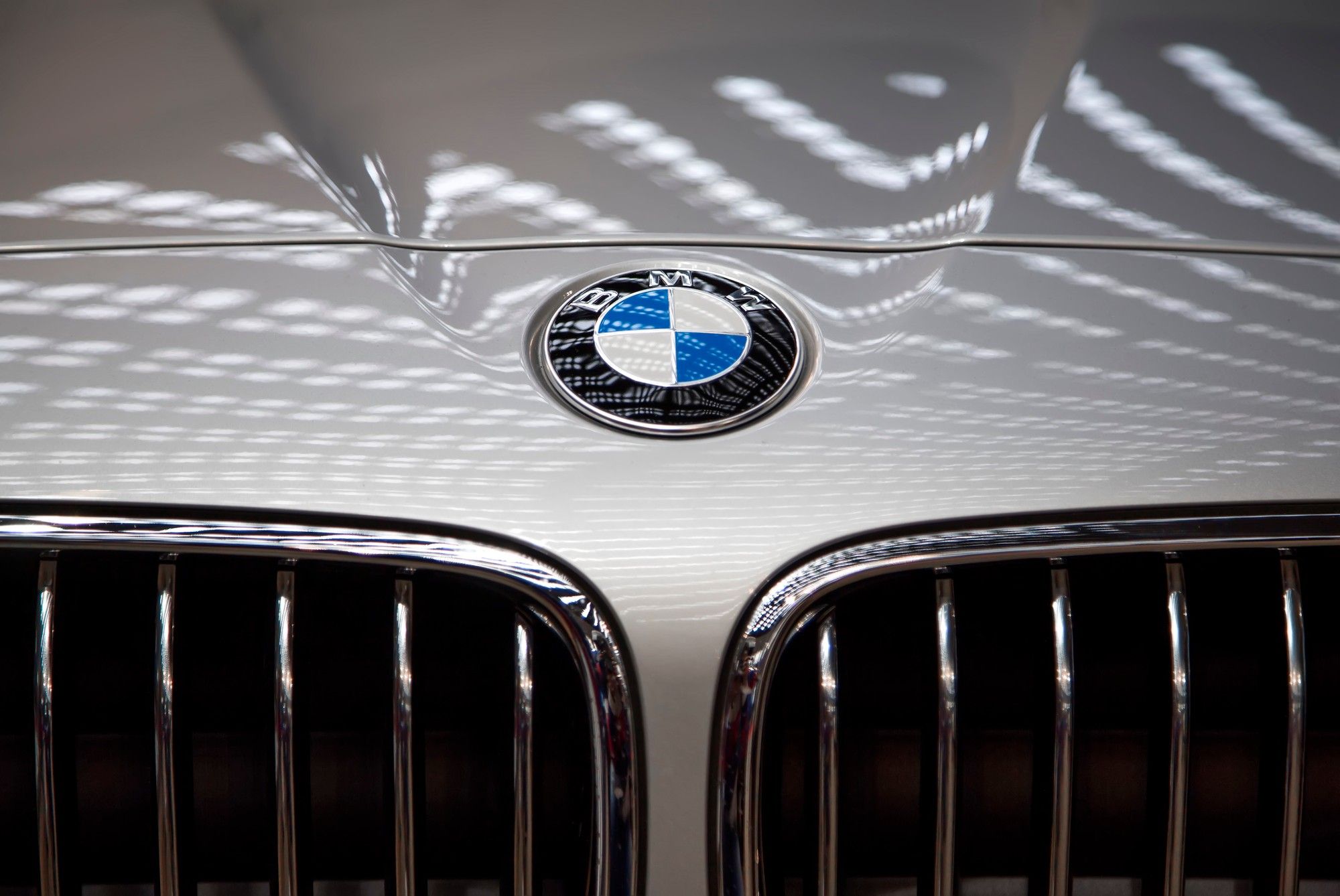 BMW vehicles allegedly have an engine defect which results in low oil levels