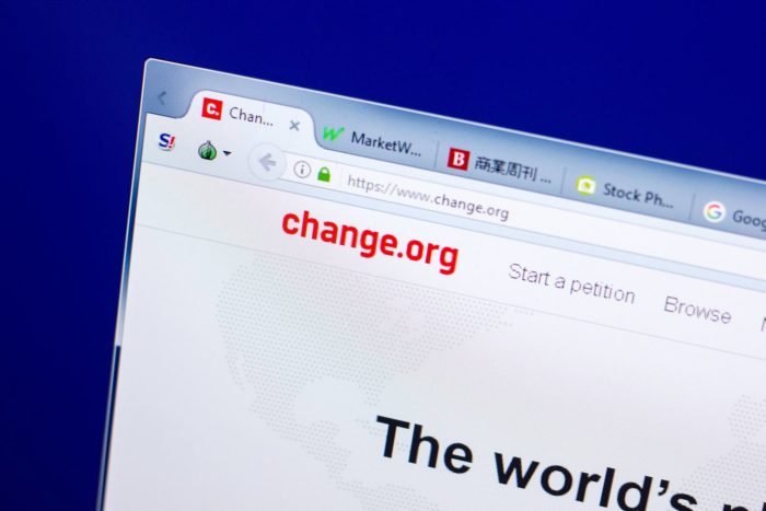 Change.org website collecting money for petitions