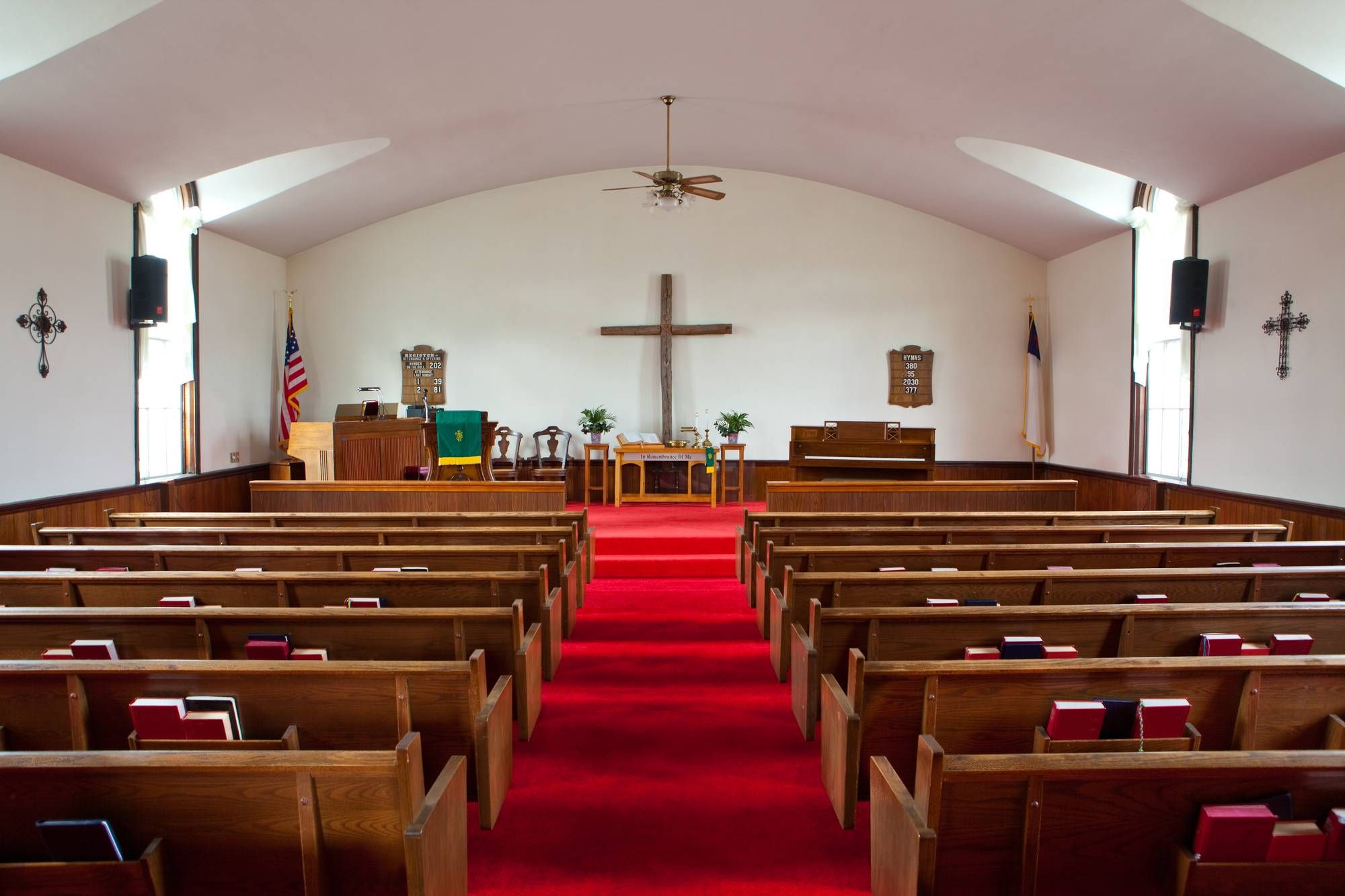 California worship ban may affect the way that churches run