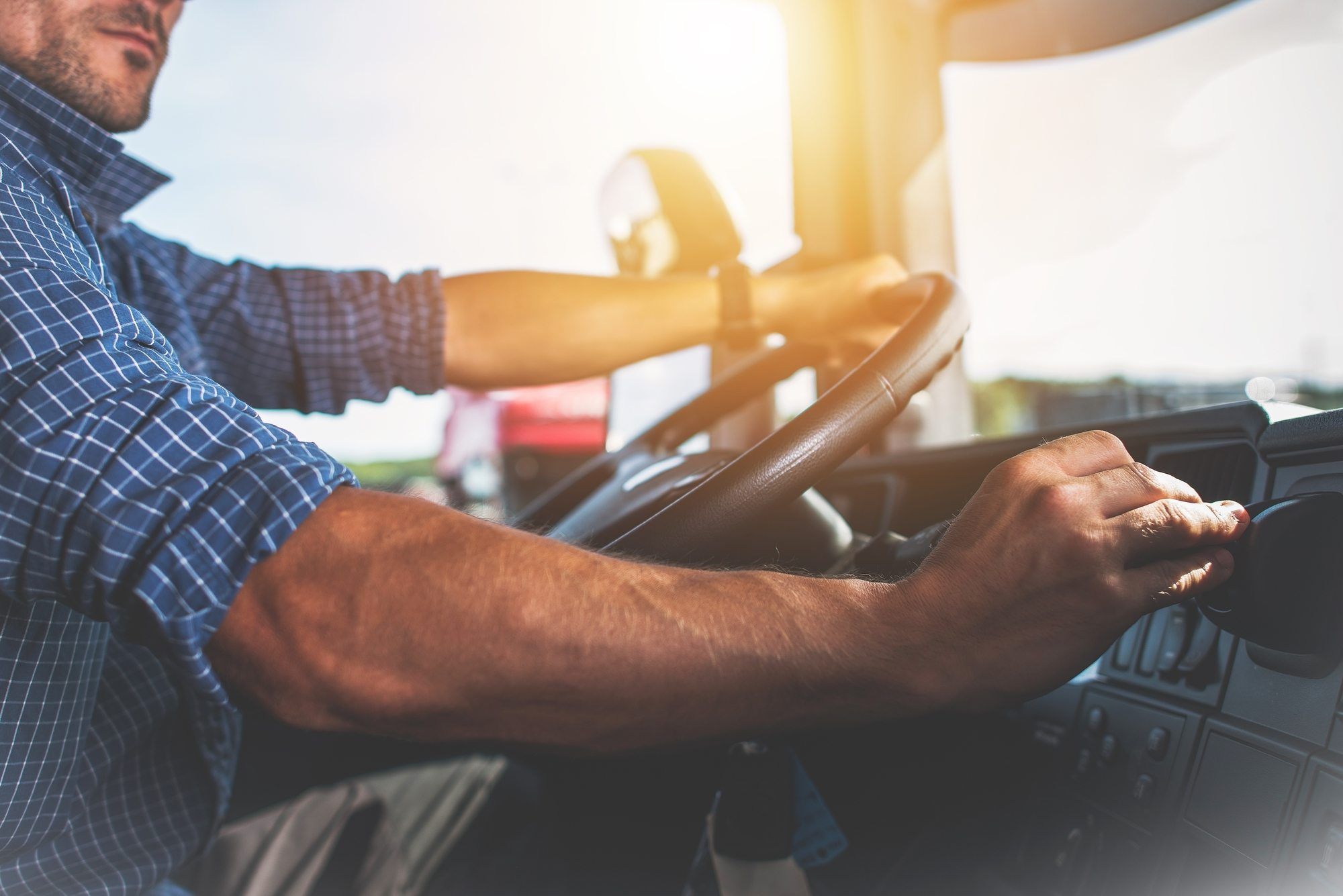 What are independent trucker drivers?