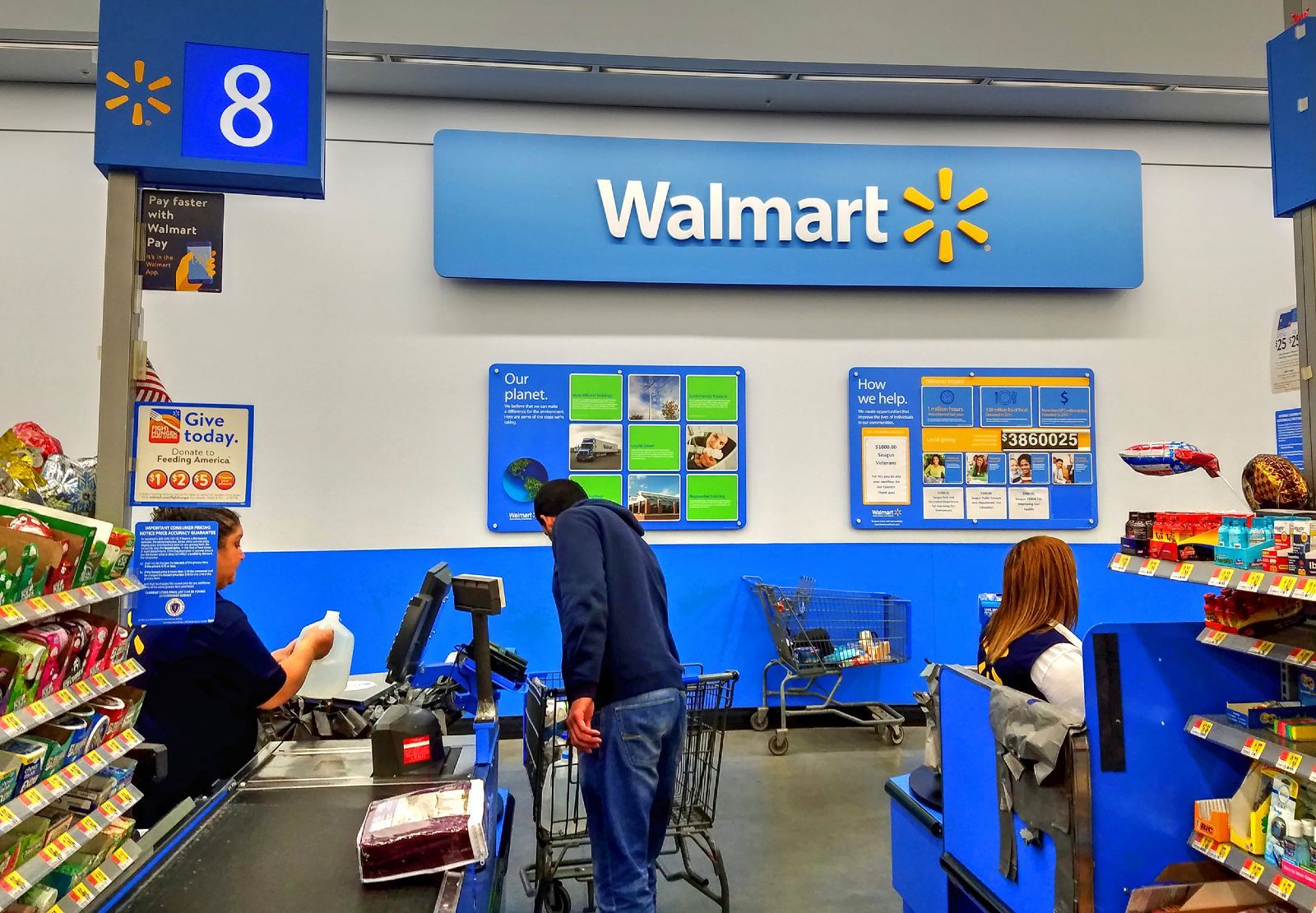 Saugus Walmart opening goes smoothly