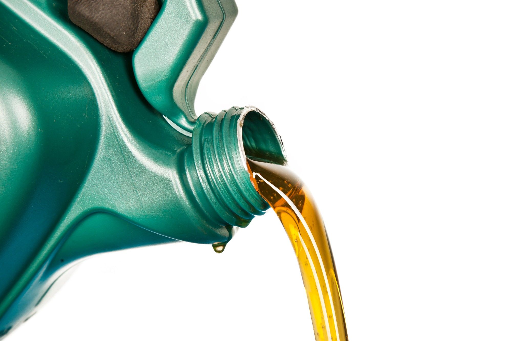 Tractor transmission fluid can allegedly harm engines.