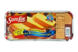 Sara Lee All Butter Pound Cake allegedly contains vegetable oils.