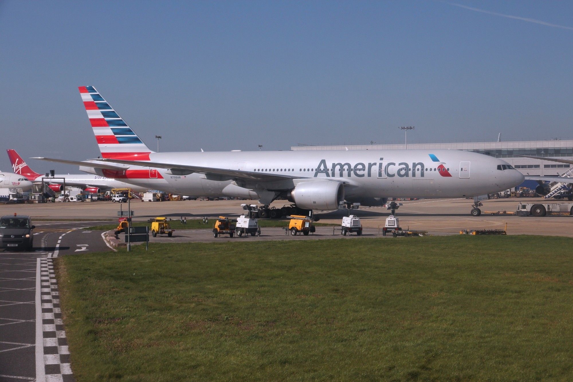 American Airlines Passengers Seek Cert. in Refund Policy Class Action
