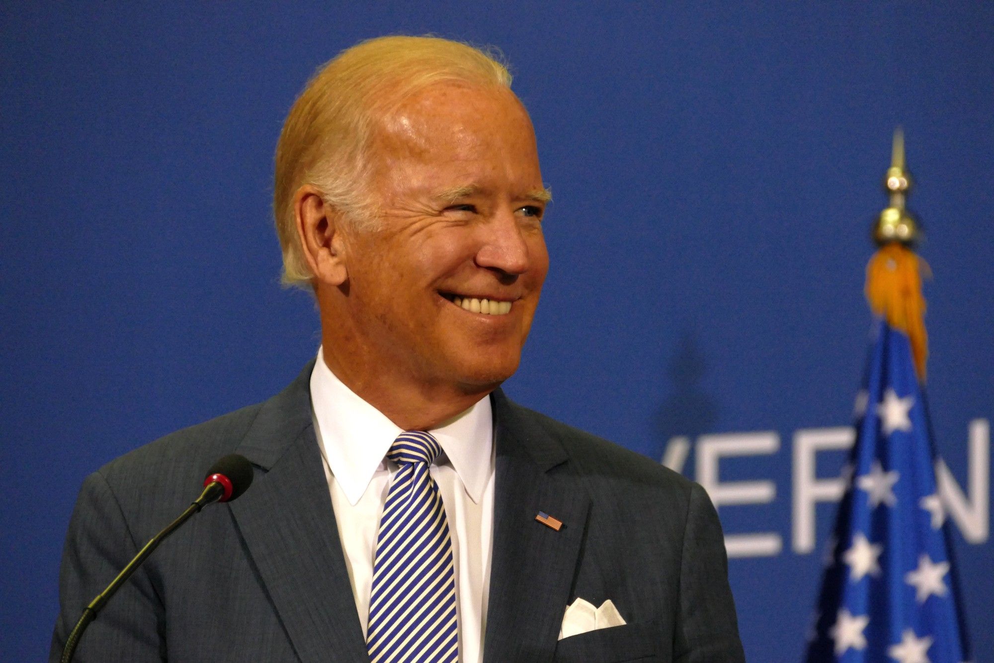 Pennsylvania's presidential election results favor Joe Biden.