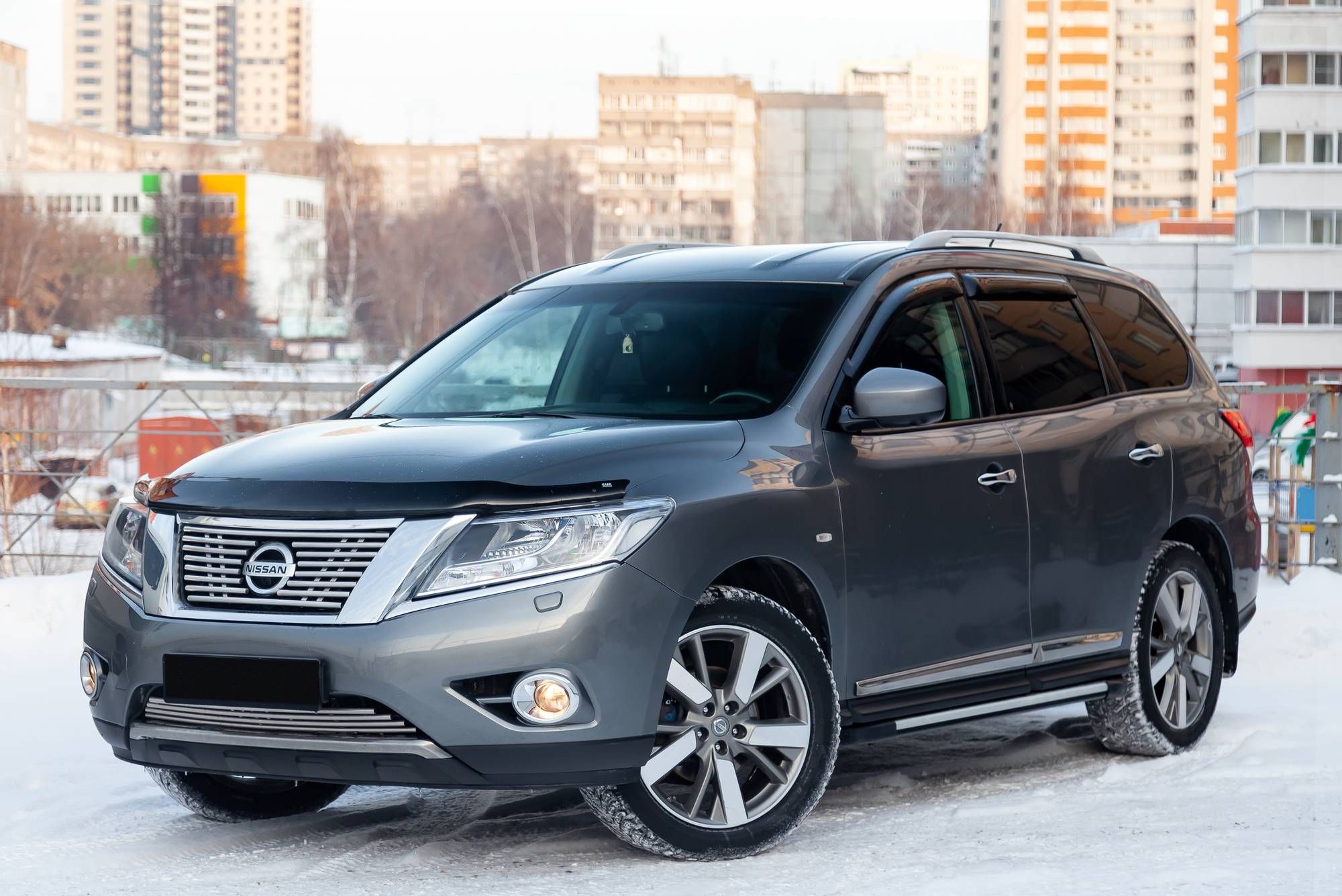 2015 Nissan Pathfinder recall has been issued due to brake light issues.