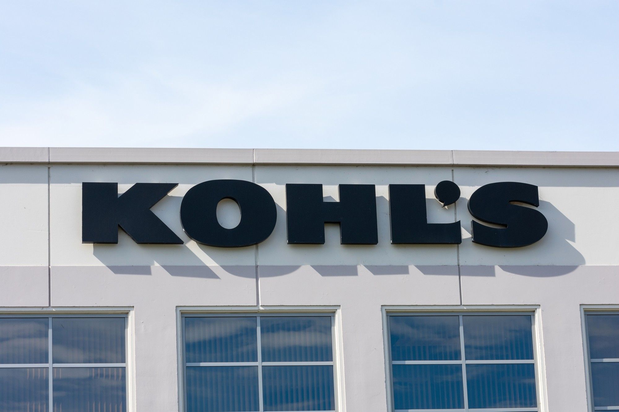 Kohl's Workers Reach 2.9M Class Action Settlement Over Unpaid Overtime