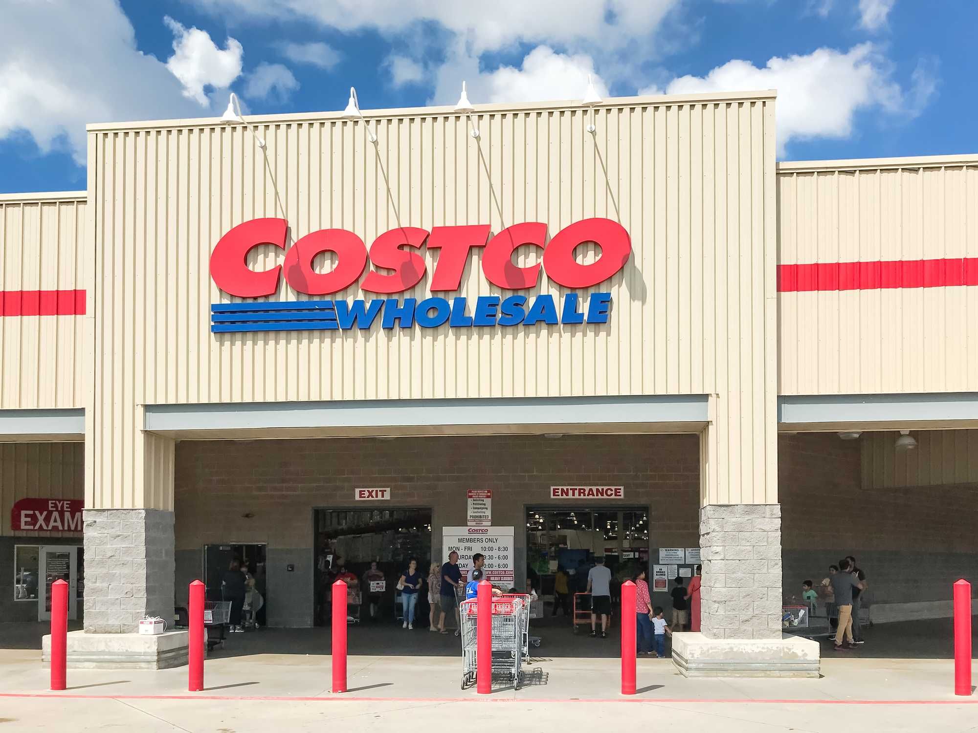 A recall has been made for a table at a range of retailers including Costco.