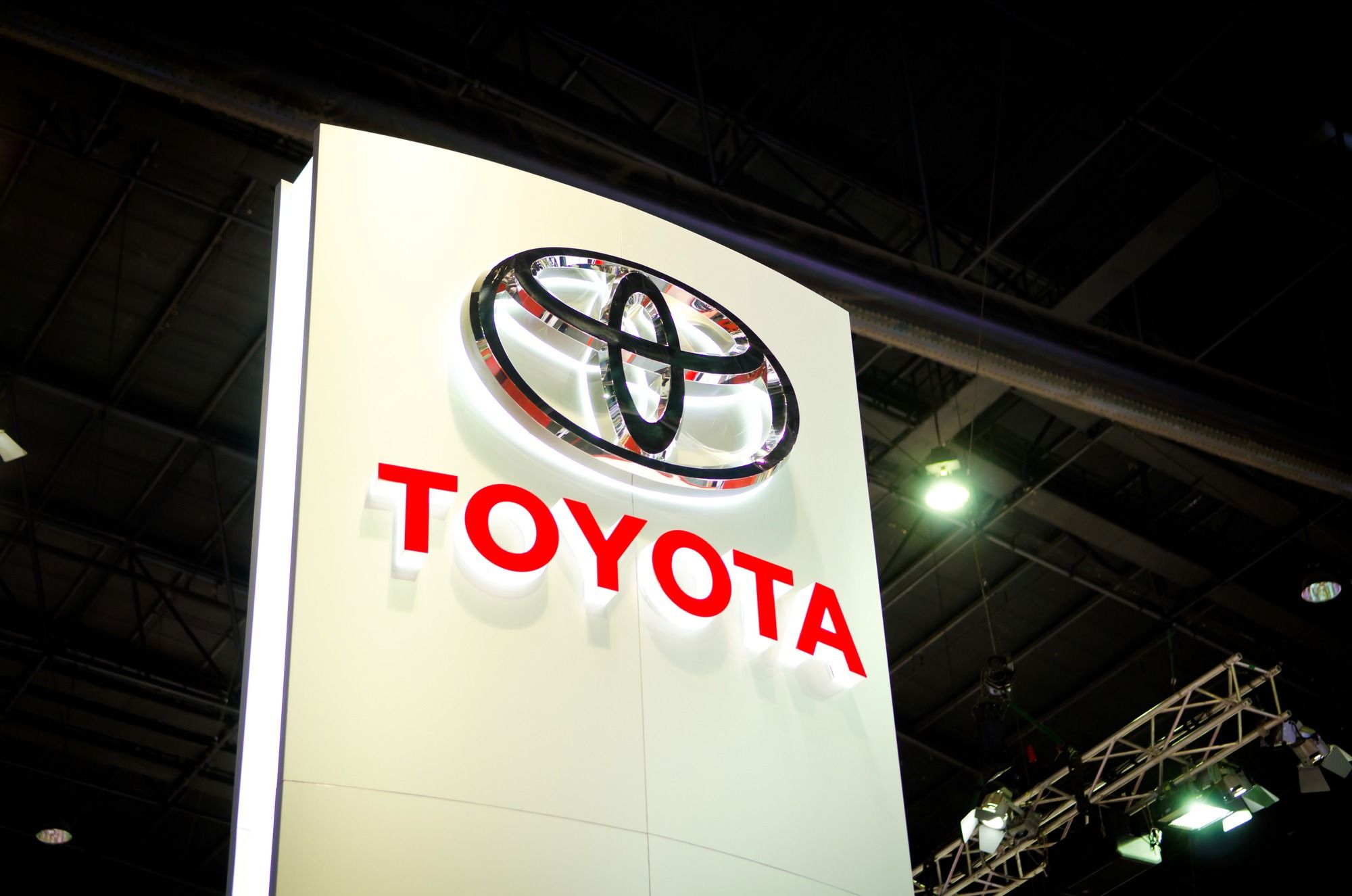 Toyota sign regarding the echo defect alleged in a class action lawsuit