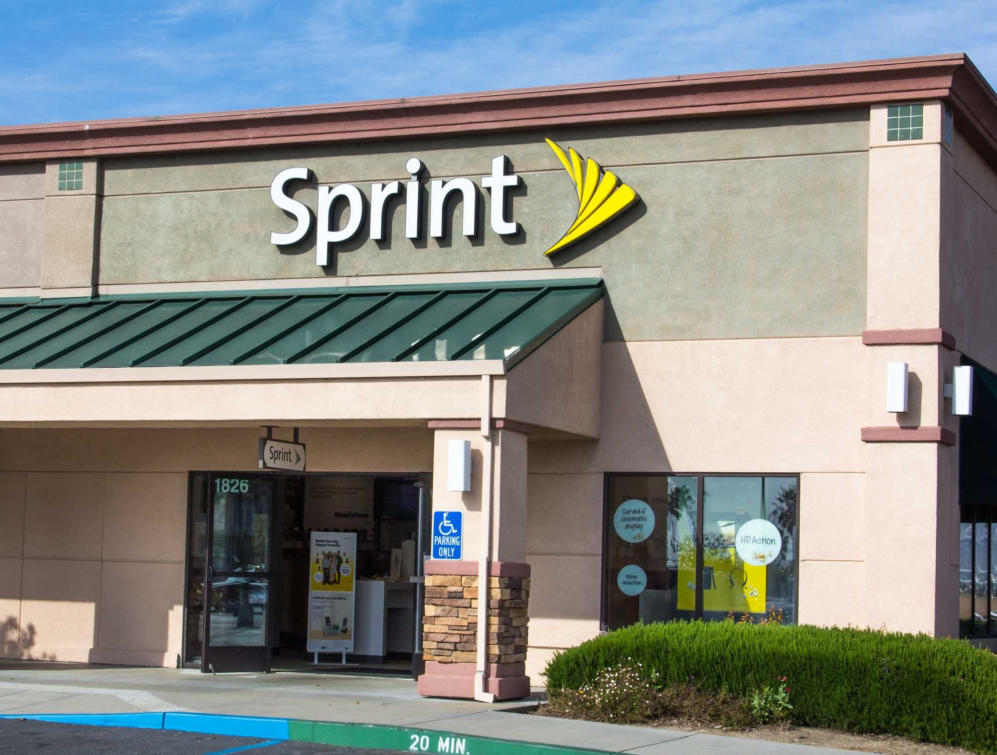 Sprint Phone Lease Plans Trap Customers in Endless Contracts, Class Action lawsuit Alleges