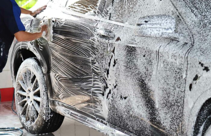 A former employee of a New York car wash cleaned and dried cars 70 hours a week for almost eight years and was never paid a cent in overtime wages, a new class action lawsuit alleges.