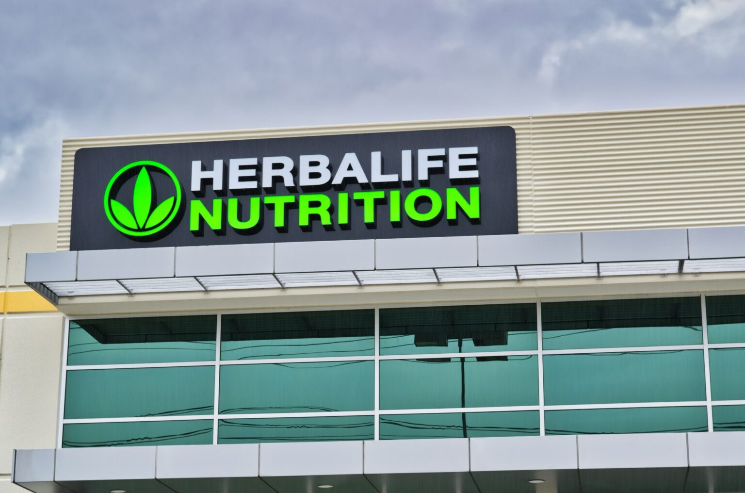 Judge Wants to Know Exactly ‘Who Did What’ in Alleged Herbalife