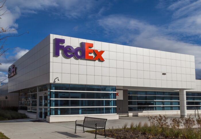 FedEx workers pay, FedEx pay lawsuit