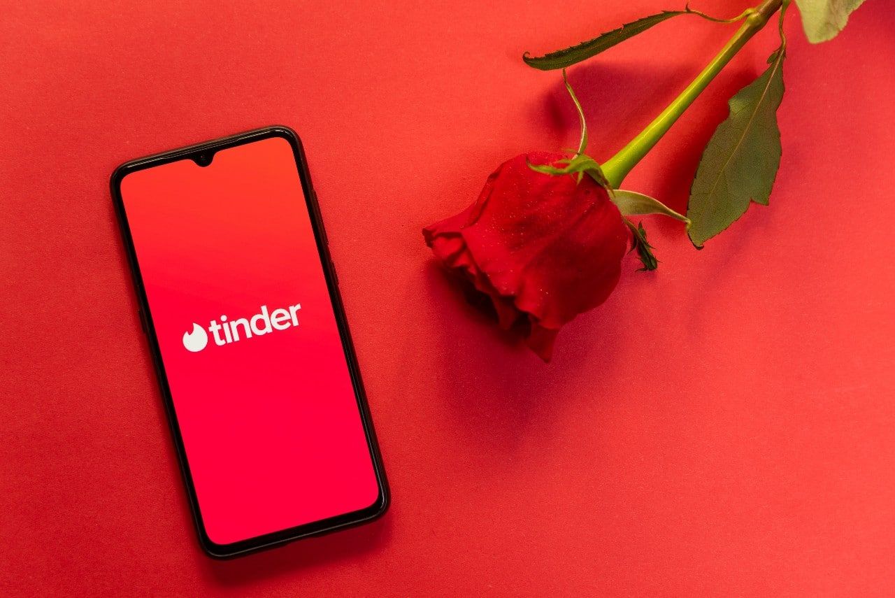 Tinder Age Discrimination Class Action Settlement Scrapped Due to
