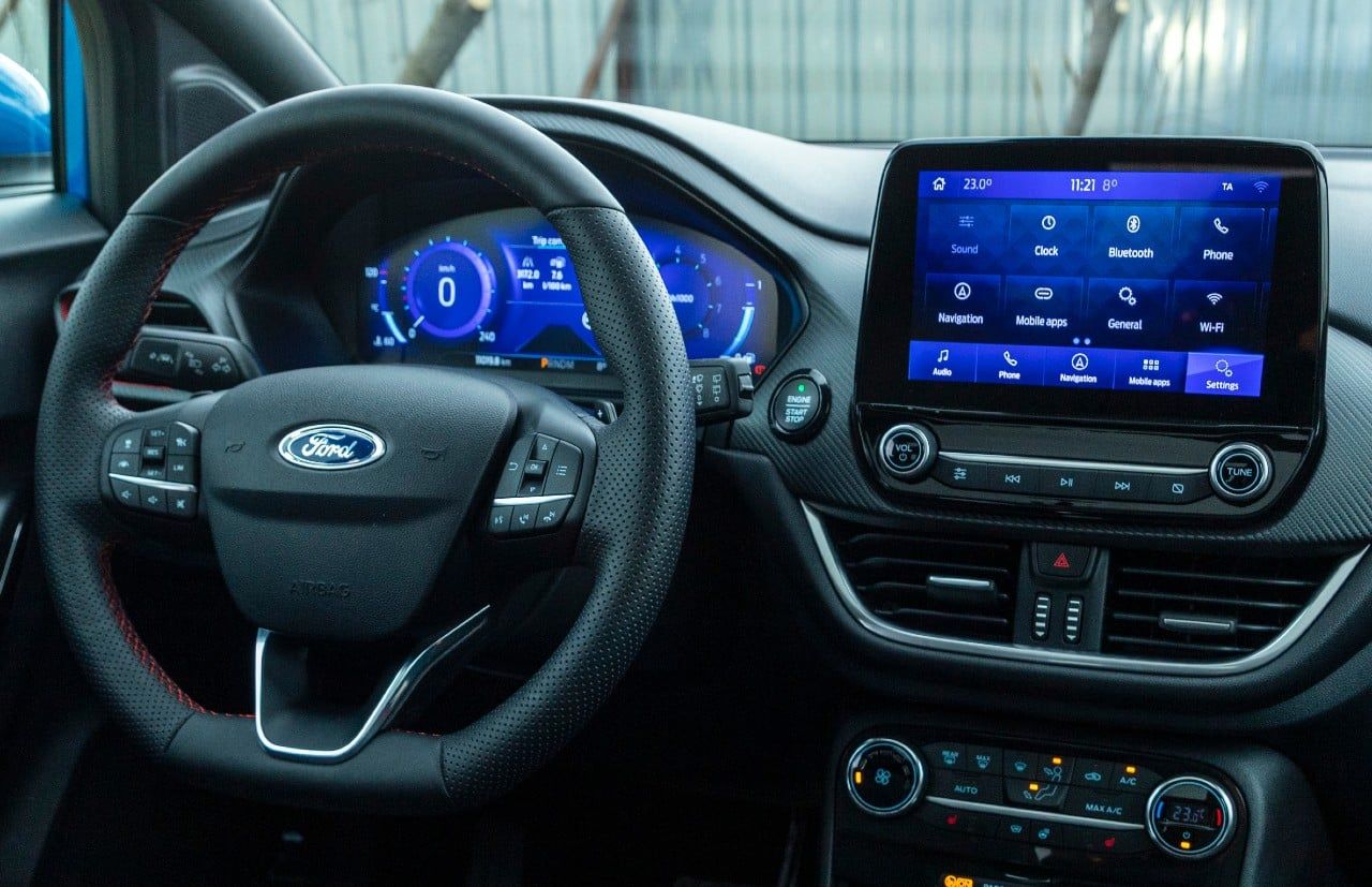 Ford Motor Co. Accused of Violating Privacy Law by Storing Drivers ...