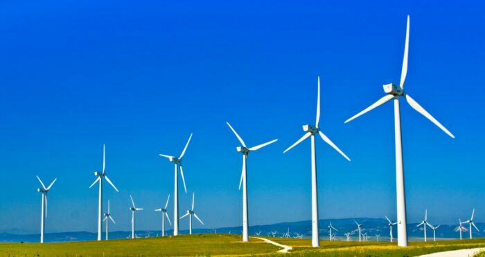 Windmills - Verde Energy - variable-rate energy plan