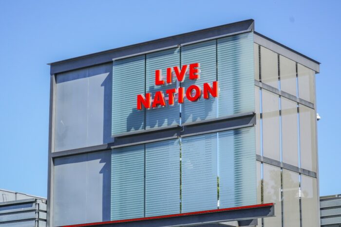 Live Nation, Live Nation Overtime Pay Class Action Lawsuit