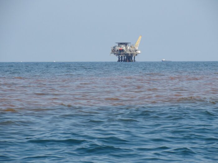 deepwater horizon and deepwater horizon oil spill
