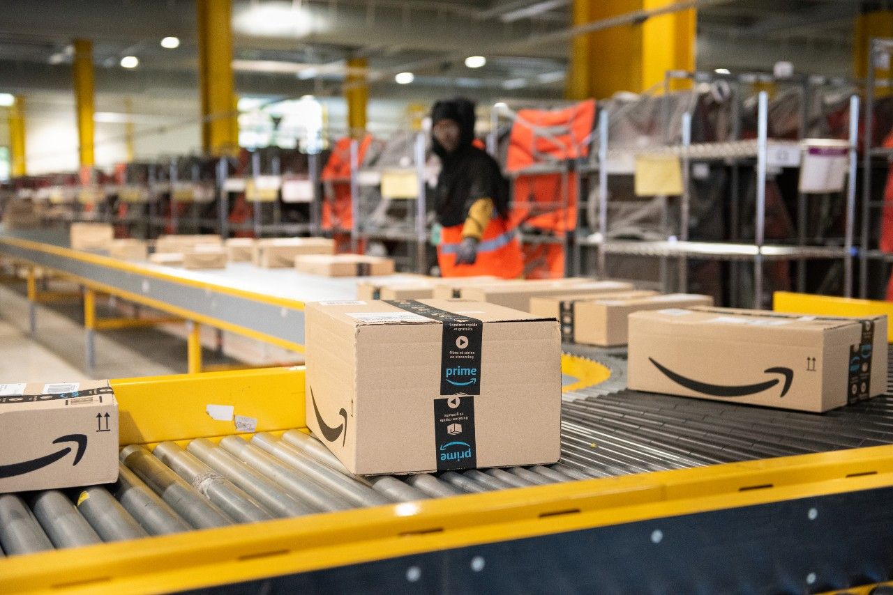 Amazon Warehouse Workers’ Minimum Wage Class Action Removed to Federal