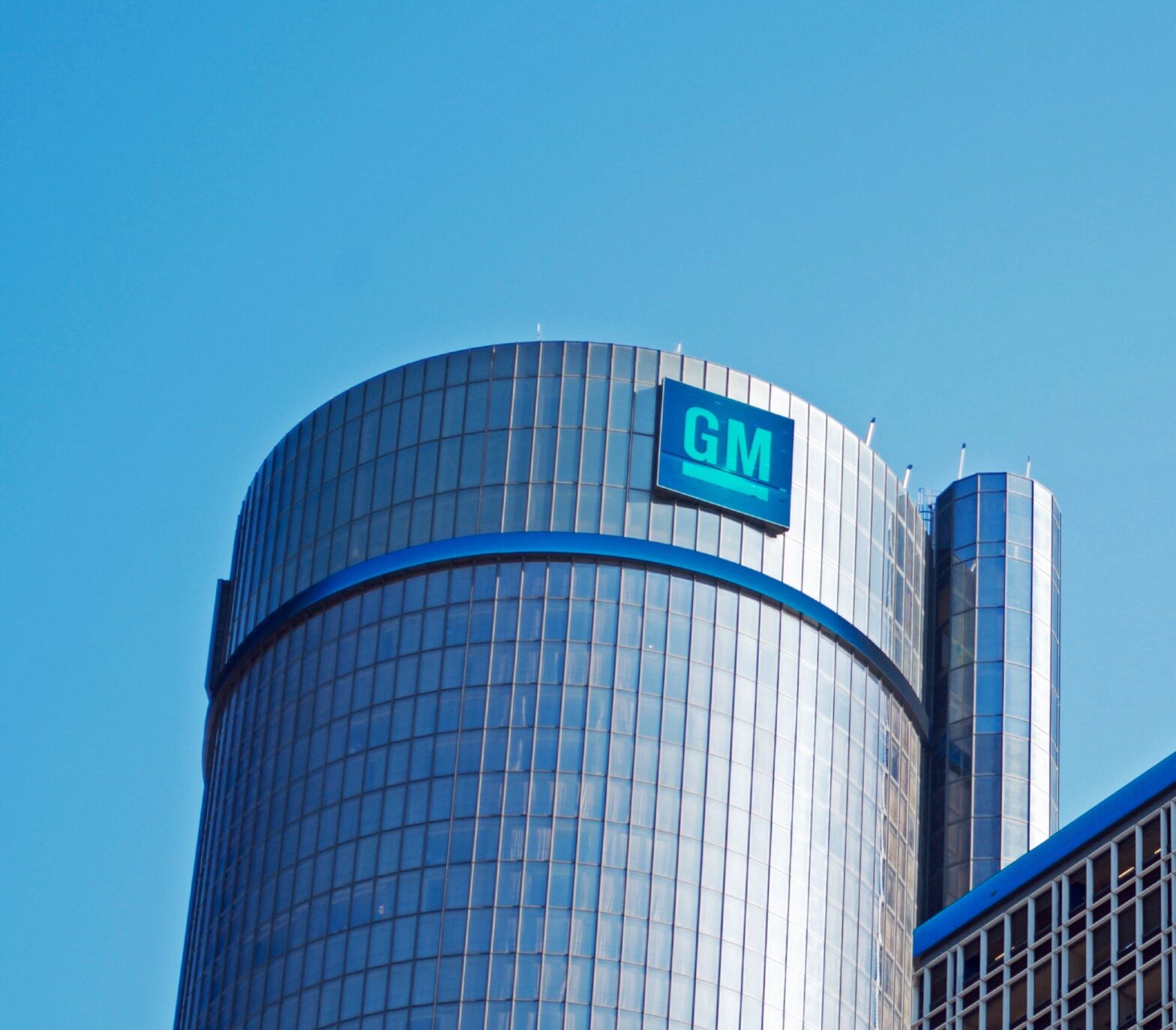 GM Class Action Alleges Company Knowingly Sold Vehicles With