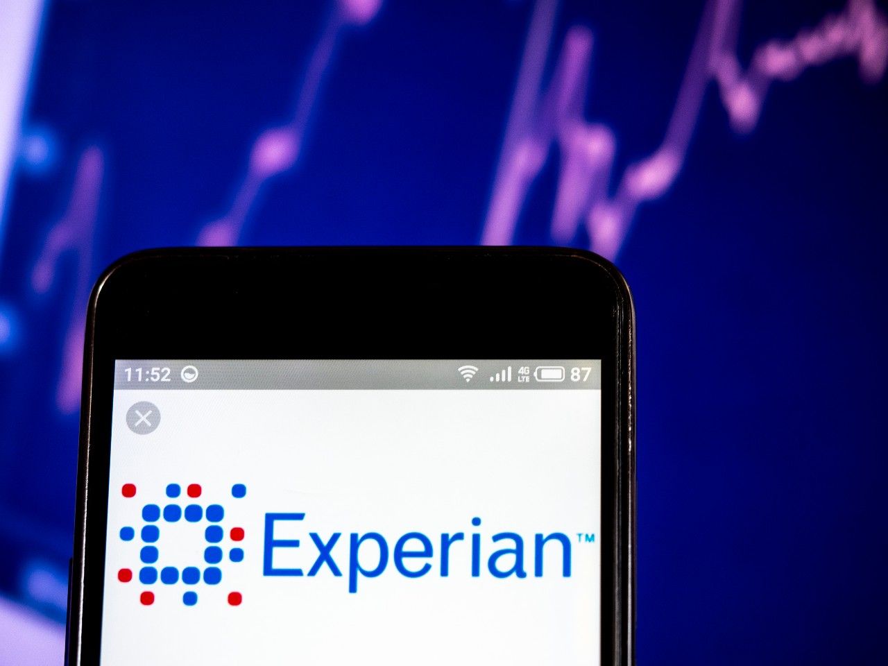 Experian Class Action Lawsuit Alleges Company Illegally Reported