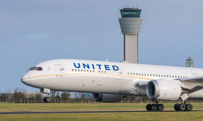 file-united-airlines-boeing-777-200-meulemans-jpg-wikipedia-the-free