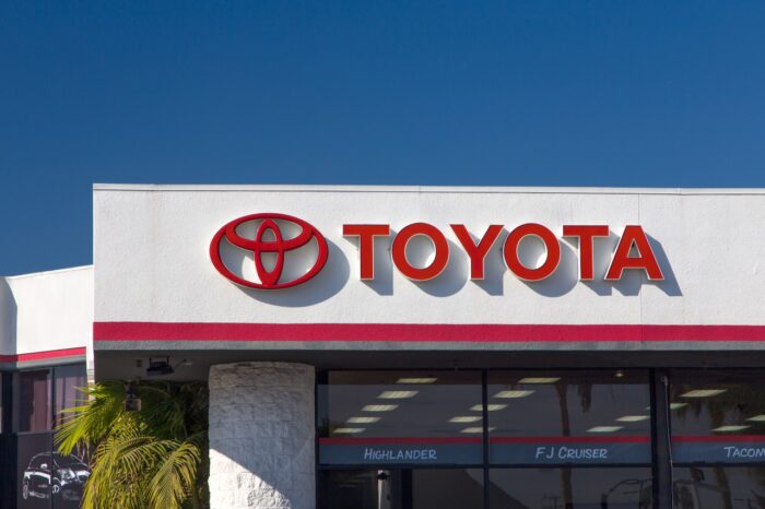  Toyota, class action, settlement, Prius