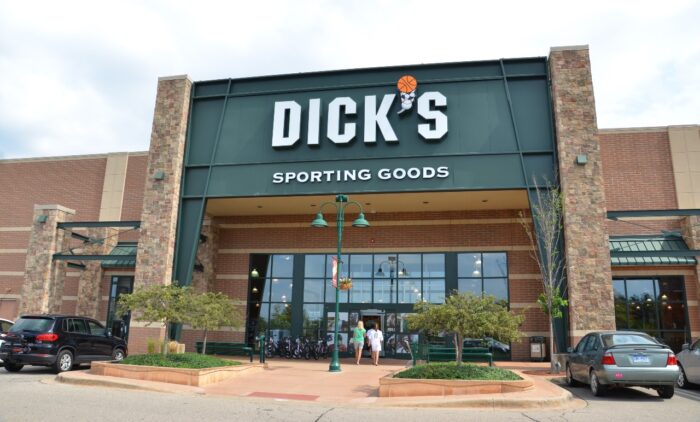 Dick's Sporting Goods,