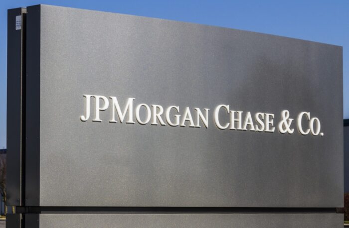 JPMorgan Chase Operations Center. JPMorgan Chase and Co. is the largest bank in the United States. - jpmorgan chase interest on escrow settlement