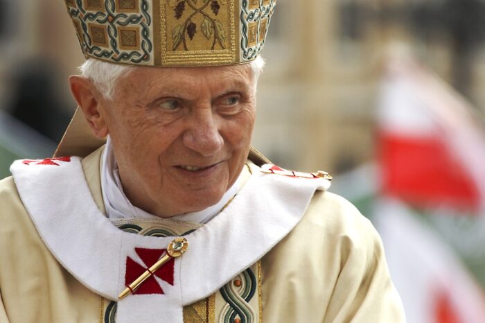 Pope Benedict XVI greets the faithful in Saint Peters Square on the occasion of the Beatification of Pope John Paul II on May 1, 2011 in Vatican City, Rome.