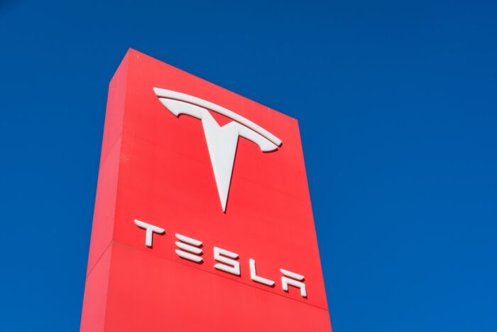 Tesla Motors now an SP500 company with a busy Pond Springs location in northwest Austin , TX