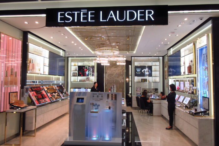 Estee Lauder storefront - biometric data