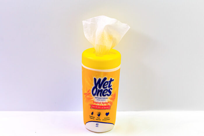 Product photo of Wet Ones antibacterial wipes.
